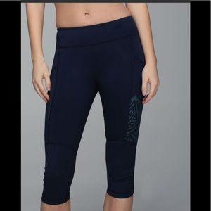 Lululemon Stash It Crop